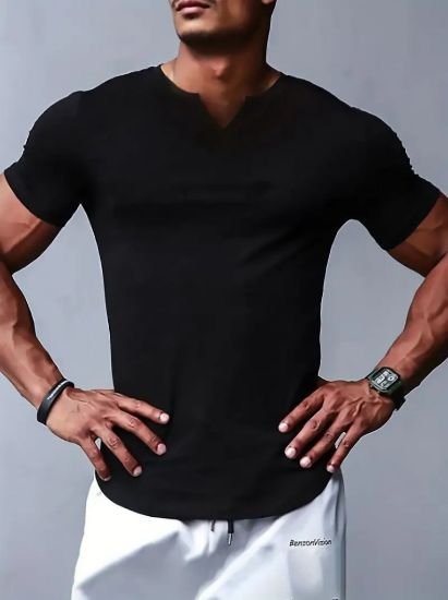 Erkek Kısa Kollu V Yaka Süprem T-shirt resmi